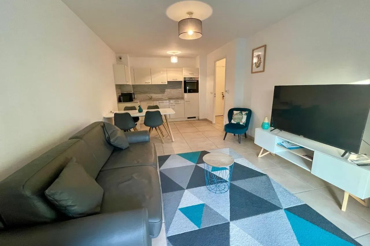 Oxford 1 Bedroom Apartment In A Brand New Building With A Pool 戛纳 0*,